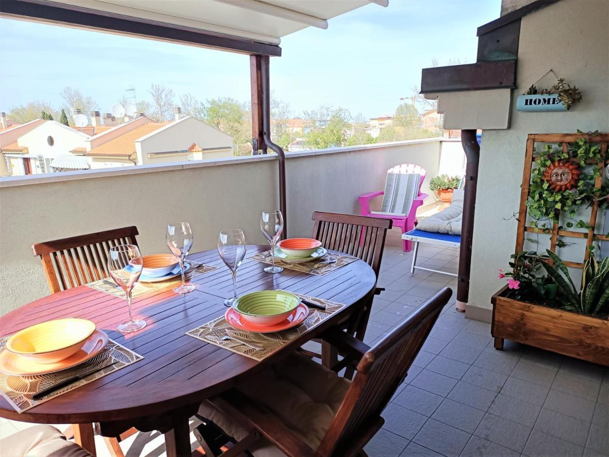 Ferienwohnung Nel Blu Dipinto Di Blu Porto Recanati Exterior foto